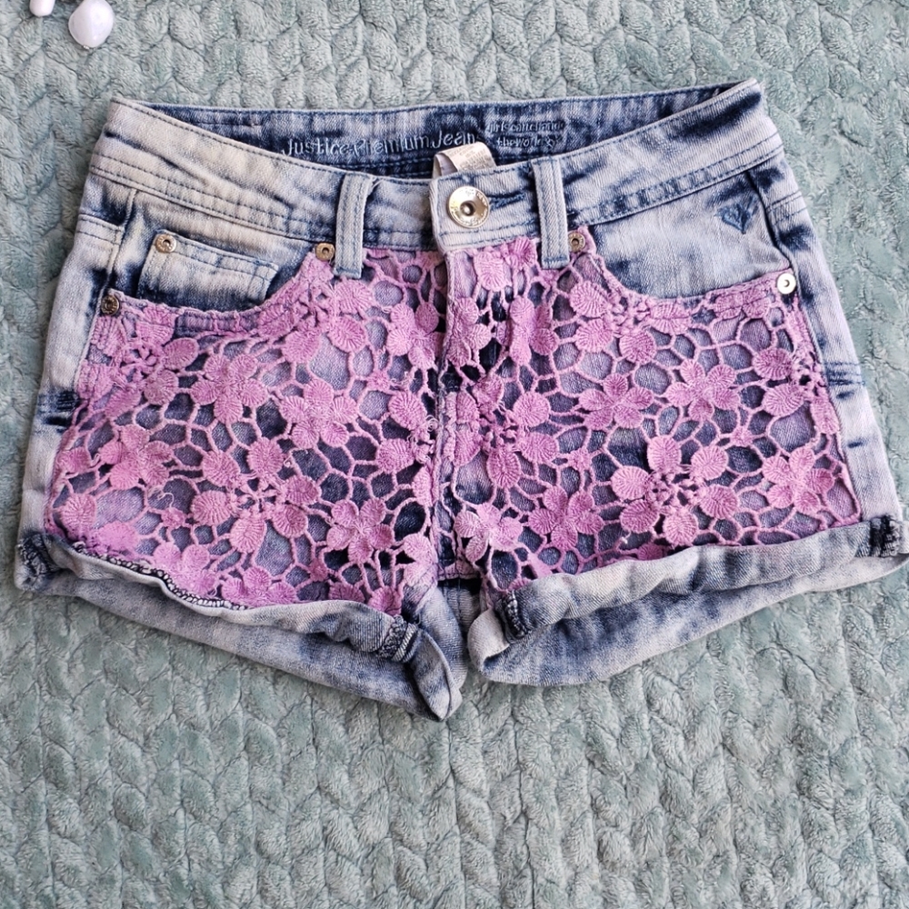 Justice short